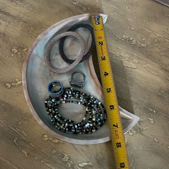 Handcrafted Resin Crescent Moon Tray - Picture 4 of 9